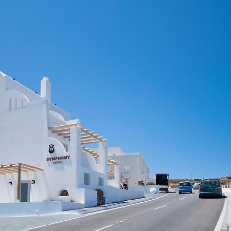 Symphony Suites Santorini Pýrgos Екстериор снимка