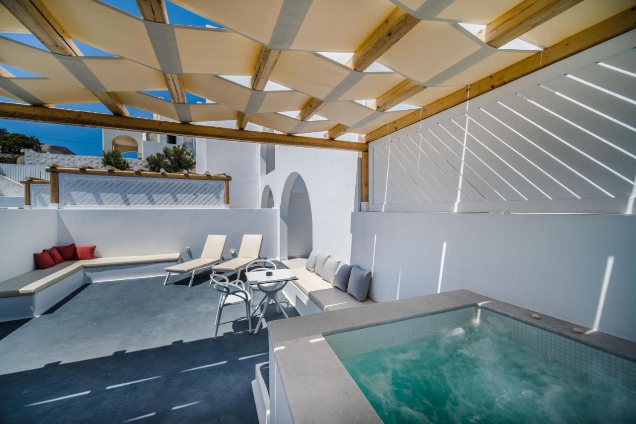 Symphony Suites Santorini Pýrgos Екстериор снимка